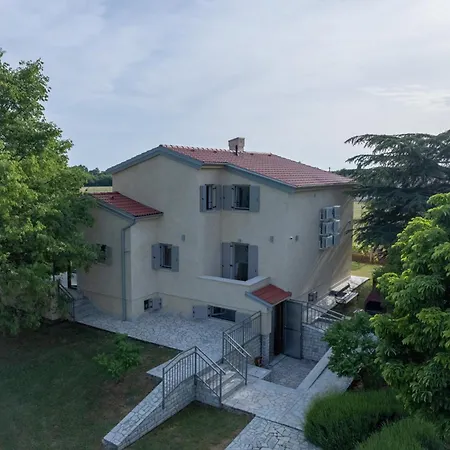 Willa Branko Istria Svetvinčenat